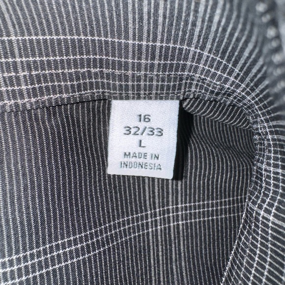 CALVIN KLEIN Men’s Gray Long Sleeve Dress Button Up - Picture 4 of 4